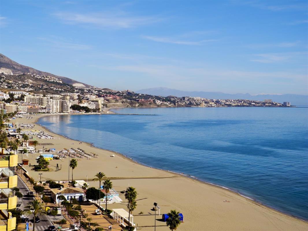 Apartamento En Fuengirola Junto Al Paseo Maritimo Dış mekan fotoğraf
